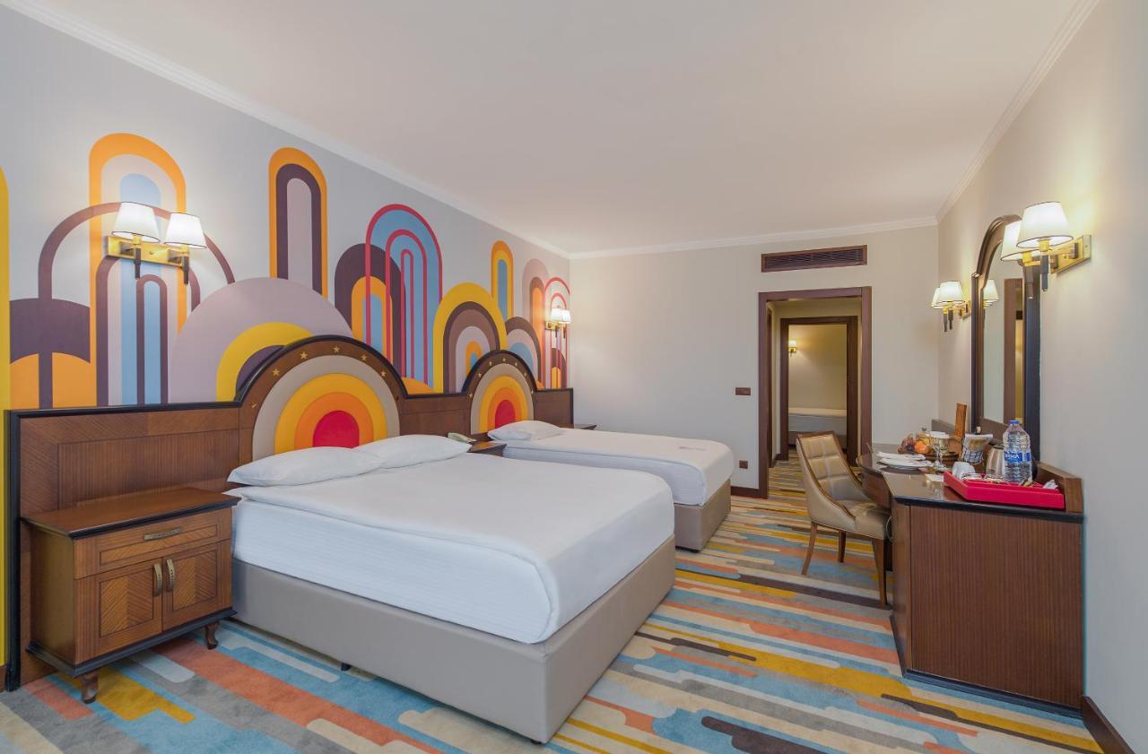 Megasaray Westbeach Antalya - Ultra All Inclusive Bagian luar foto Deluxe room