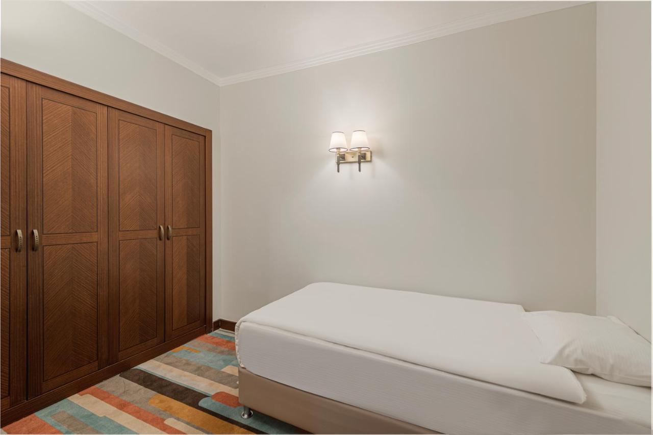 Megasaray Westbeach Antalya - Ultra All Inclusive Bagian luar foto A bedroom
