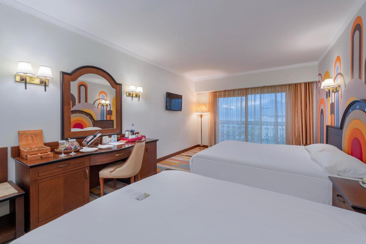 Megasaray Westbeach Antalya - Ultra All Inclusive Bagian luar foto Deluxe Room